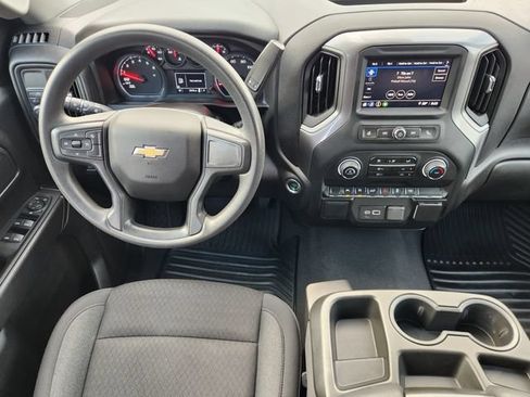 Used 2024 Chevrolet Silverado 1500 Custom w/ Turbomax Blackout Package RWD image 27