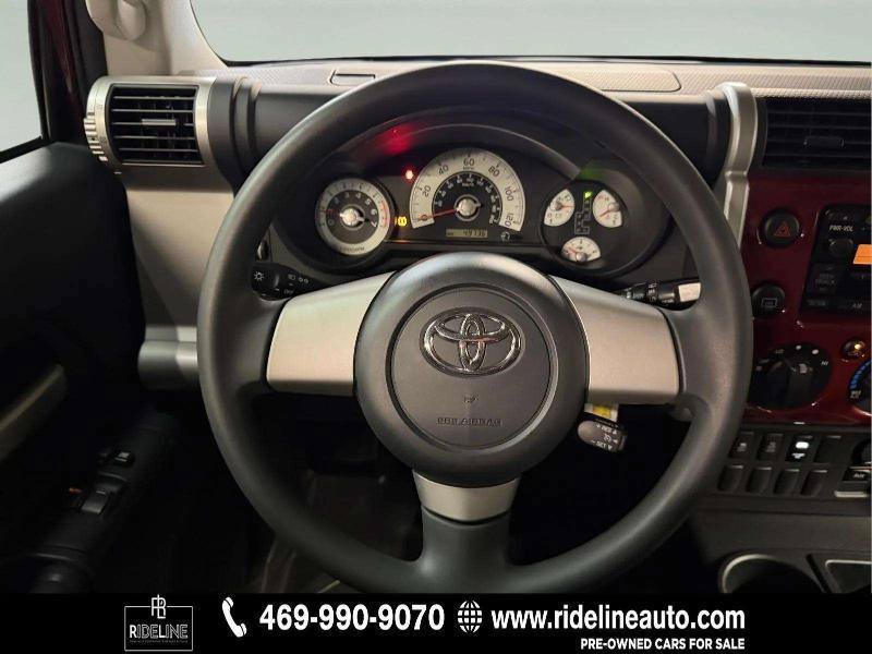 Used 2010 Toyota FJ Cruiser 2WD w/ Convenience Pkg image 14