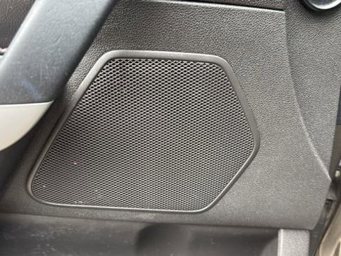 Used 2013 Ford Edge SEL FWD image 12