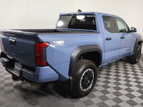 Used 2026 Toyota Tacoma TRD Off-Road AWD/4WD image 8