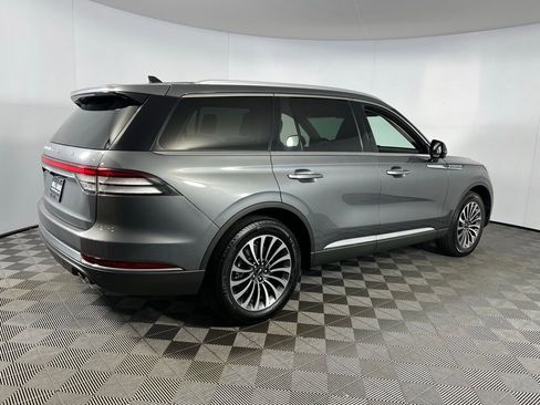 Used 2024 Lincoln Aviator Reserve image 7
