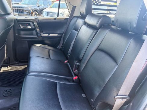 Used 2019 Toyota 4Runner TRD Off-Road Premium AWD/4WD image 18