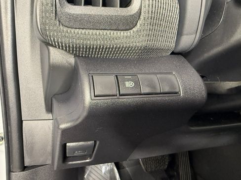 Used 2024 Subaru Solterra AWD/4WD image 21