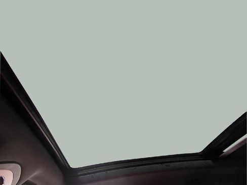 Used 2023 Porsche Macan image 22