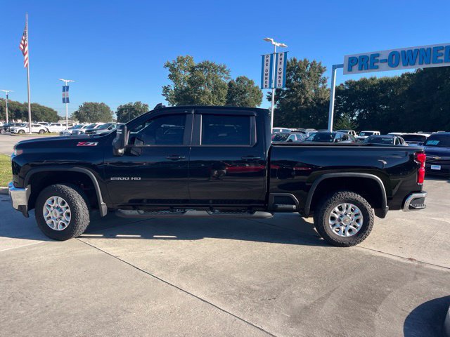 Used 2023 Chevrolet Silverado 2500 LT w/ Convenience Package AWD/4WD image 4