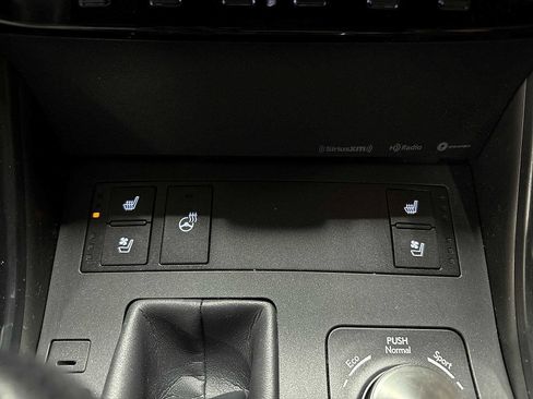 Used 2023 Lexus IS 350 F Sport image 31