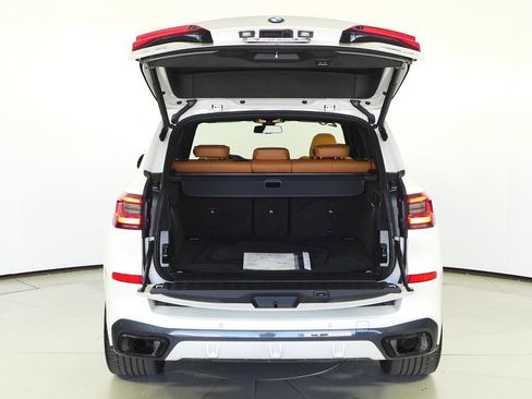 Used 2023 BMW X5 sDrive40i w/ M Sport Package image 10