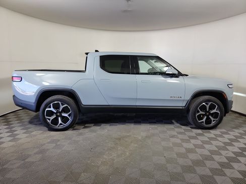 Used 2022 Rivian R1T Adventure AWD/4WD image 6