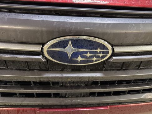 Used 2025 Subaru Forester Limited image 11