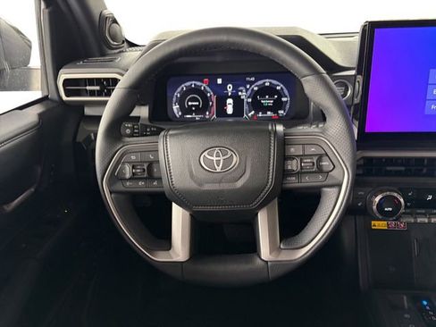 New 2026 Toyota 4Runner Limited AWD/4WD image 13