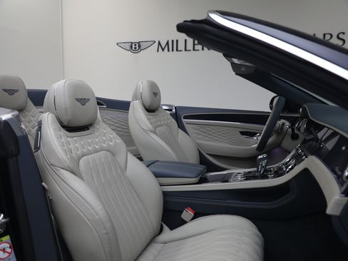 New 2026 Bentley Continental GTC AWD/4WD image 29