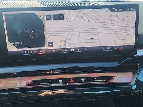 Used 2025 BMW 540i xDrive image 12