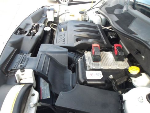 Used 2011 Jeep Patriot Latitude AWD/4WD image 27