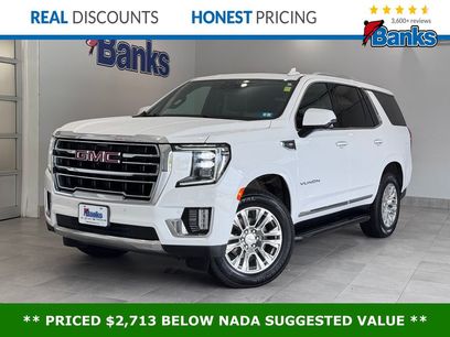 Used 2022 GMC Yukon SLT w/ SLT Premium Package