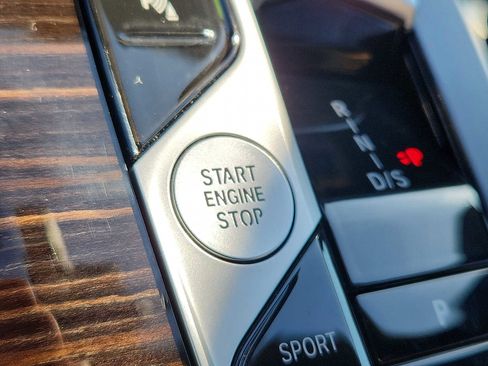 Used 2026 BMW X5 xDrive40i w/ Premium Package image 23