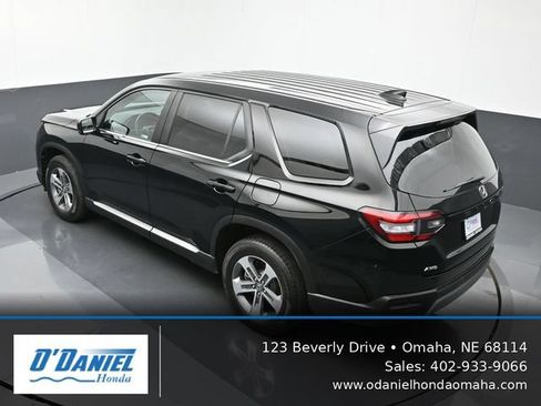 Used 2024 Honda Pilot EX-L image 15
