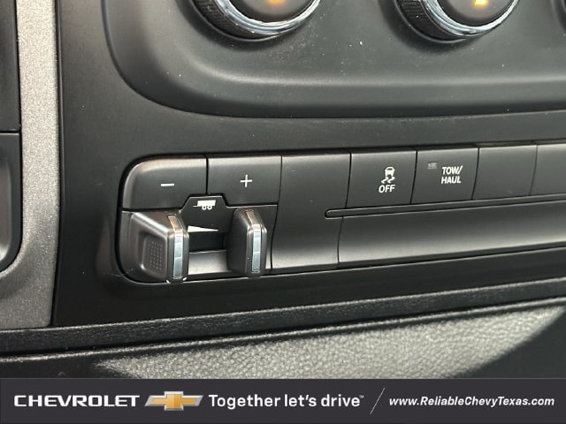 Used 2018 RAM 1500 Express RWD image 21