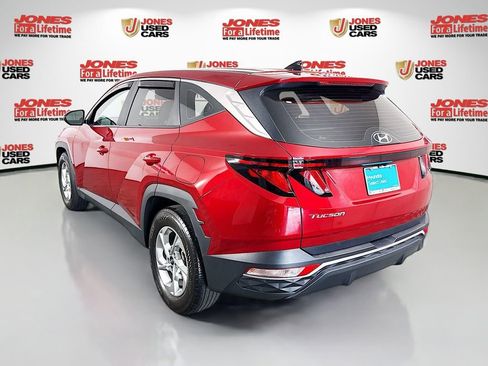 Certified 2024 Hyundai Tucson SE FWD image 2