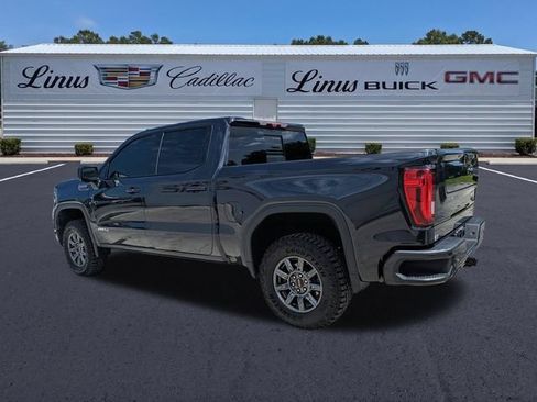 Used 2024 GMC Sierra 1500 AT4 w/ Technology Package AWD/4WD image 6