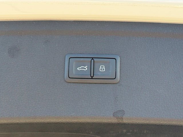 Used 2024 Audi SQ5 Premium Plus w/ Premium Plus Package AWD/4WD image 10