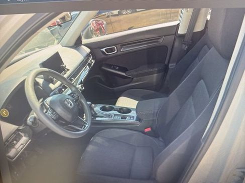Used 2023 Honda Civic LX image 5