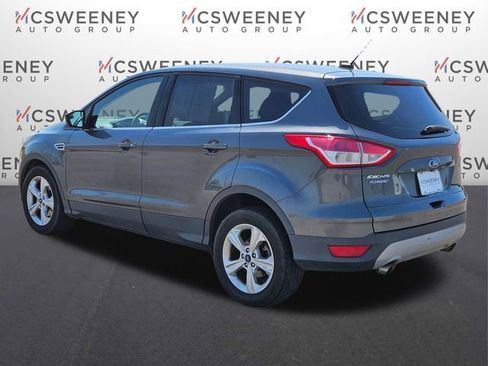 Used 2016 Ford Escape SE image 3