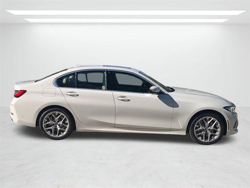 New 2026 BMW 330i 330i w/ Convenience Package image 3
