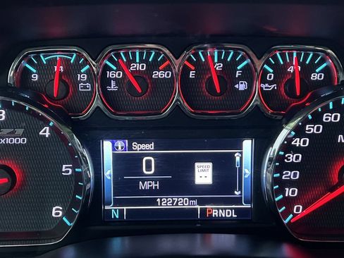 Used 2018 Chevrolet Silverado 1500 LT w/ All Star Edition AWD/4WD image 20