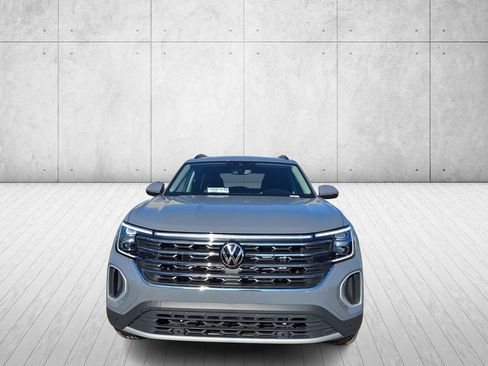 New 2026 Volkswagen Atlas SE FWD image 8