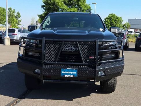 Used 2020 Chevrolet Silverado 1500 LT Trail Boss AWD/4WD image 3
