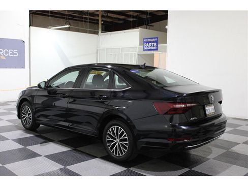 Used 2021 Volkswagen Jetta S image 6