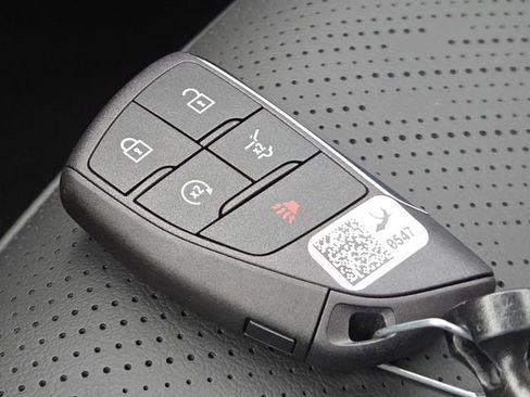 New 2026 Buick Envision Sport Touring AWD/4WD image 38