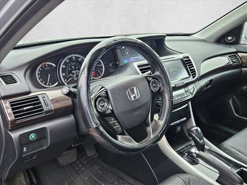 Used 2016 Honda Accord EX-L image 10