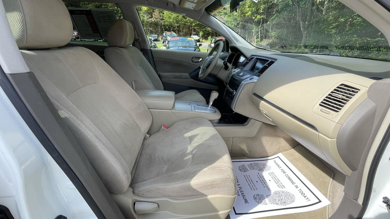 Used 2014 Nissan Murano S AWD/4WD image 30