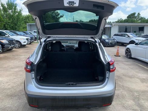 Used 2020 Nissan Rogue Sport S FWD image 20