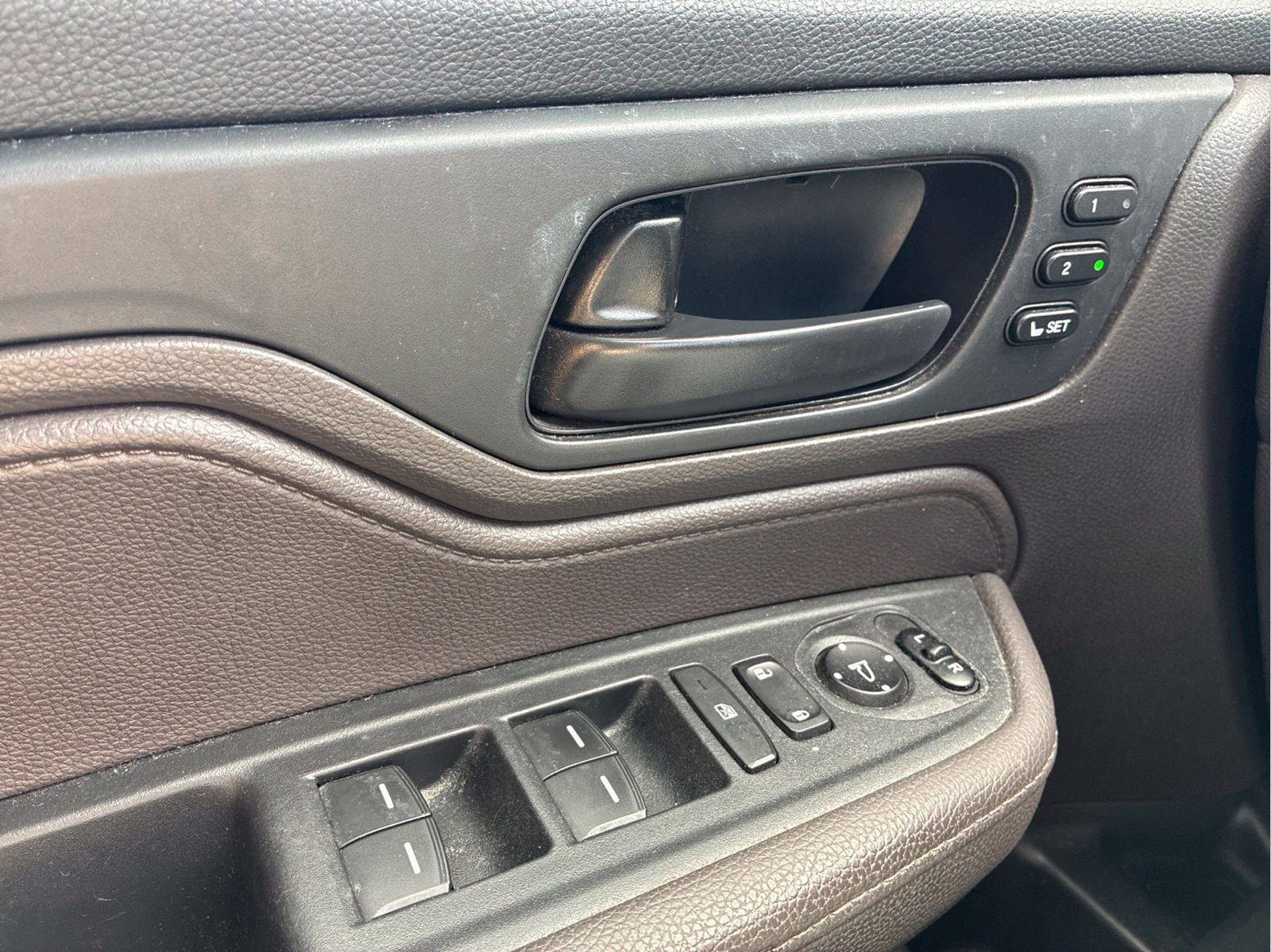 Used 2018 Honda Odyssey EX-L image 25