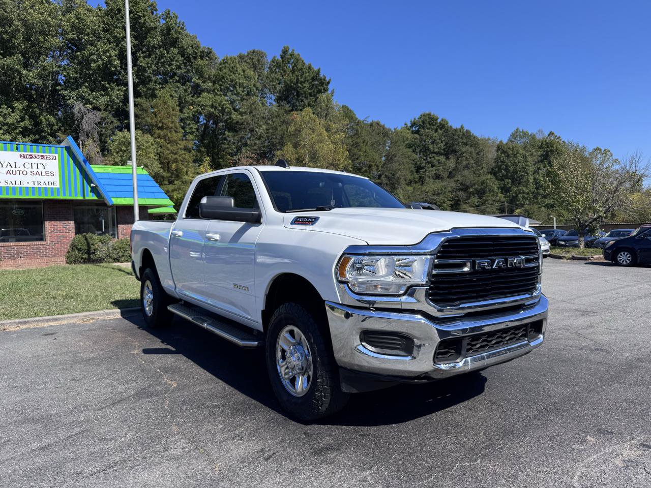 Used 2021 RAM 2500 Big Horn AWD/4WD image 3