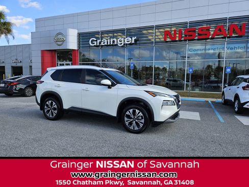 Used 2023 Nissan Rogue SV w/ SV Premium B Package image 1