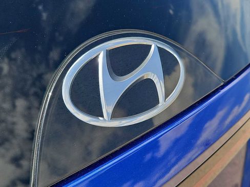 Certified 2024 Hyundai Tucson SEL FWD image 11