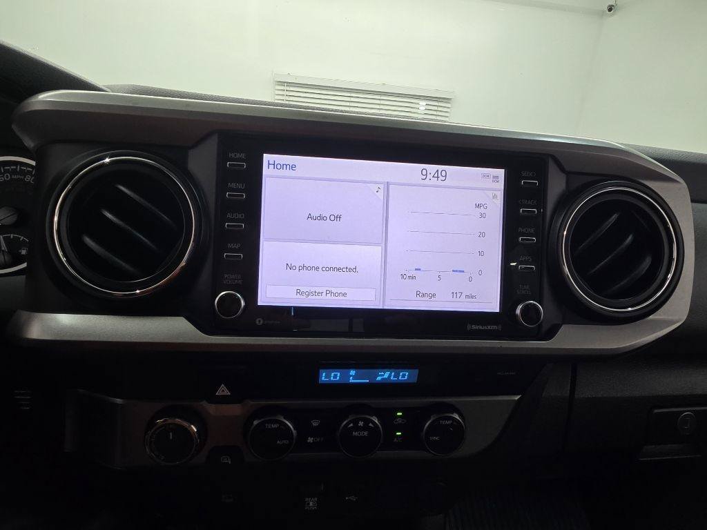 Used 2021 Toyota Tacoma SR5 AWD/4WD image 23