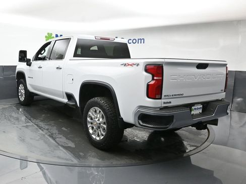 Certified 2025 Chevrolet Silverado 2500 LTZ image 24