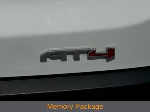 Used 2023 GMC Acadia AT4 w/ Technology Package AWD/4WD image 9
