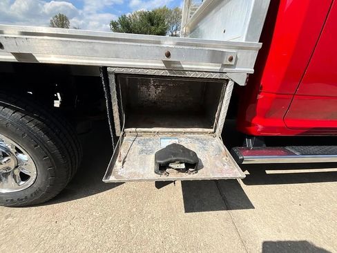 Used 2018 RAM 3500 Tradesman w/ Power & Remote Entry Group AWD/4WD image 5