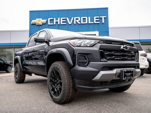 New 2026 Chevrolet Colorado Trail Boss AWD/4WD image 1