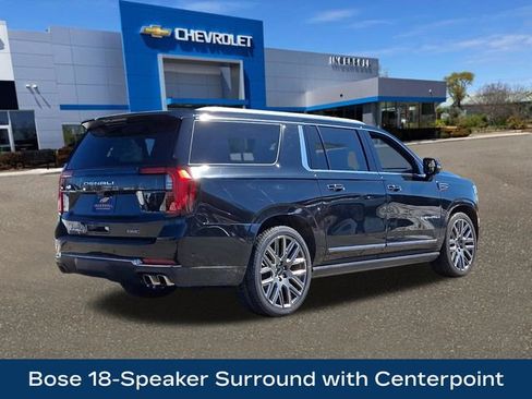 Used 2025 GMC Yukon XL Denali Ultimate w/ LPO, Floor Liner Package image 9