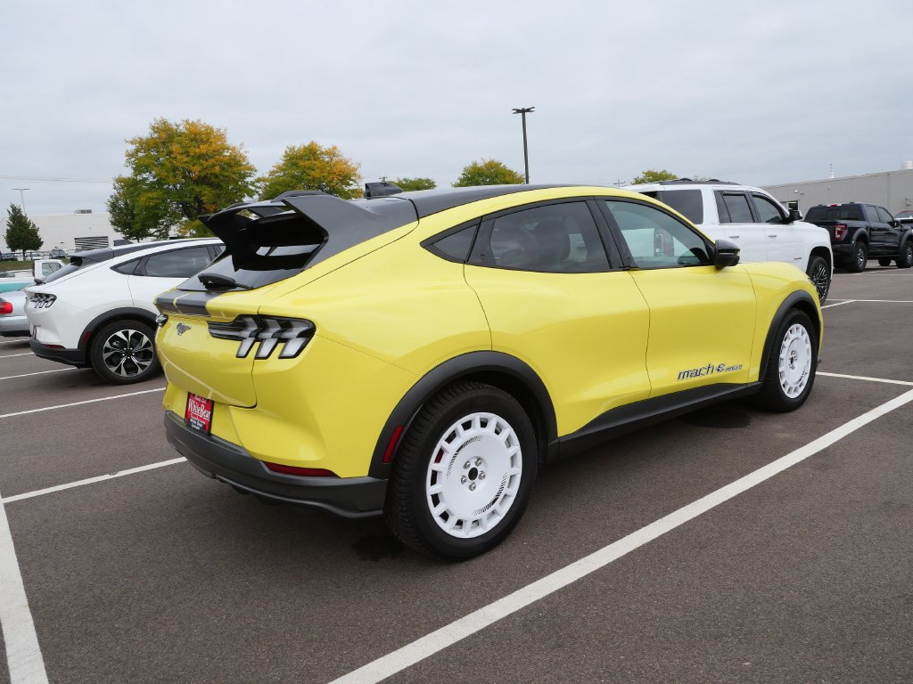 Used 2025 Ford Mustang Mach-E GT AWD/4WD image 5