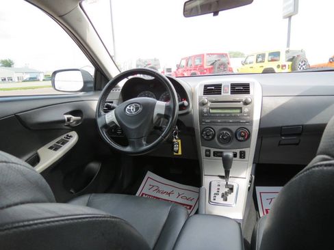Used 2010 Toyota Corolla S FWD image 10