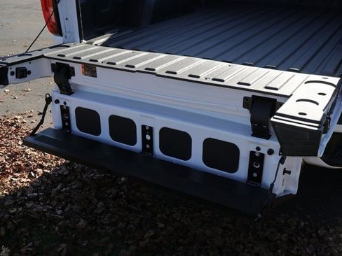 New 2026 GMC Sierra 1500 AT4 w/ AT4 Premium Package image 8