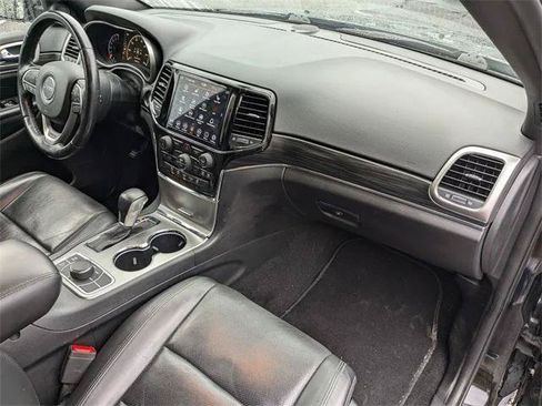 Certified 2020 Jeep Grand Cherokee Limited w/ Luxury Group II AWD/4WD image 24