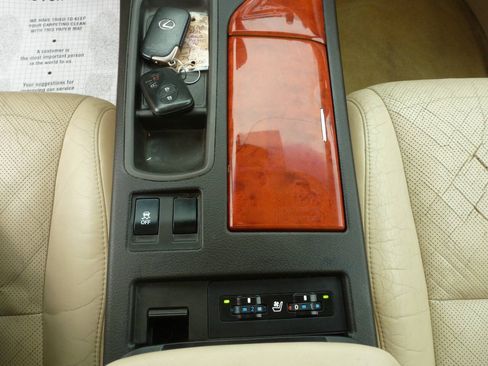Used 2010 Lexus RX 350 2WD image 24